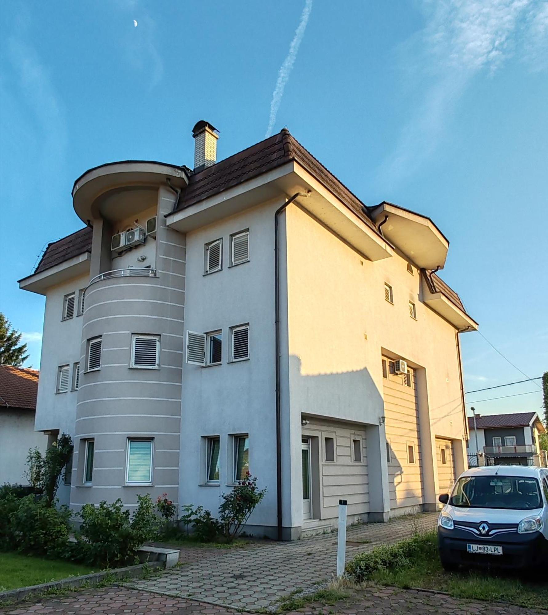 Guesthouse Jelic Teslić Exterior foto